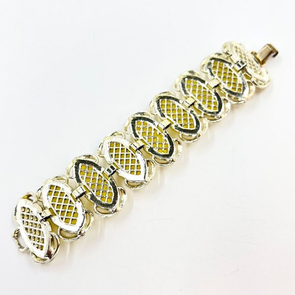 Chunky Iridescent Yellow Bright Gold Tone 7” Statement Bracelet - Picture 6 of 8